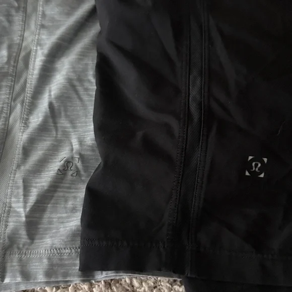 Sold - Picture 3 of 13